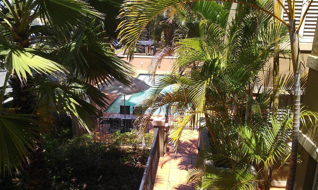 Beaches On Wave Street Gold Coast Eksteriør billede