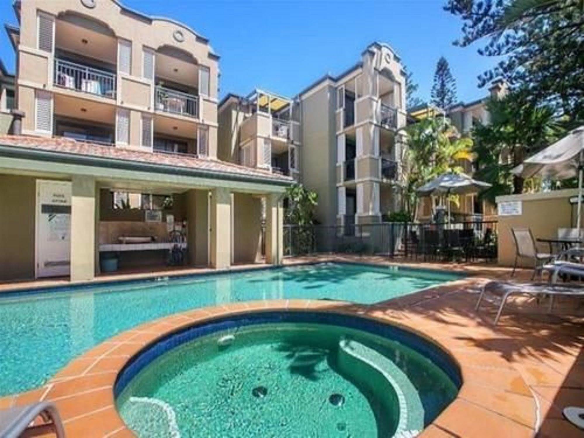 Beaches On Wave Street Gold Coast Eksteriør billede