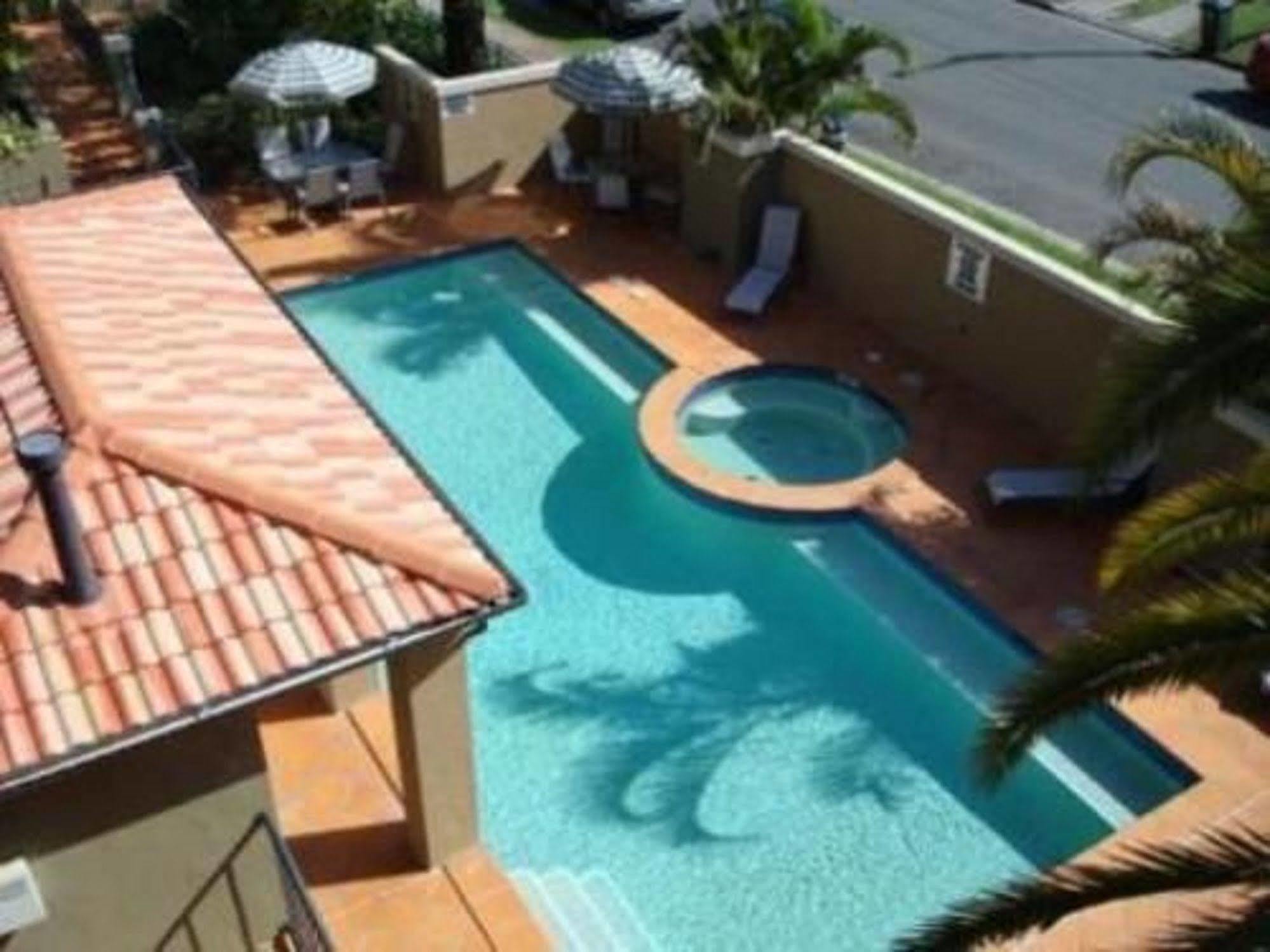 Beaches On Wave Street Gold Coast Eksteriør billede